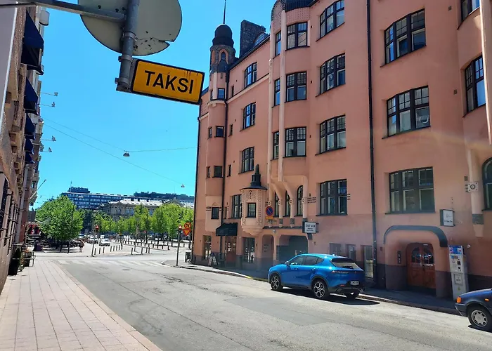 Quiet In The Center 76 M2 Helsinki